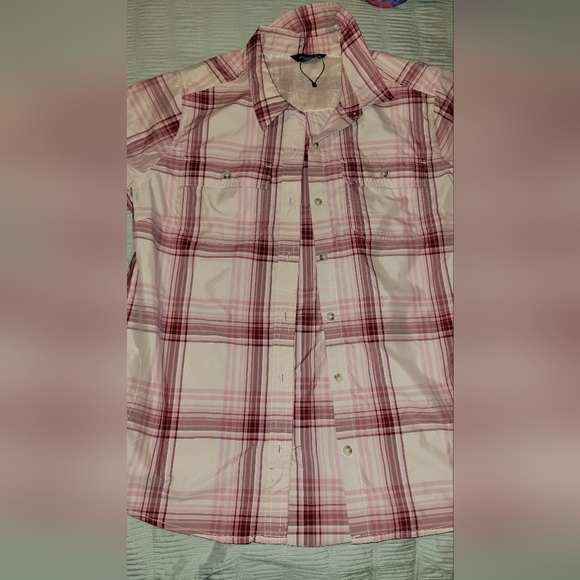 New Pink Plaid Button-Up Shirt For Outdoors - Picture 7 of 7
